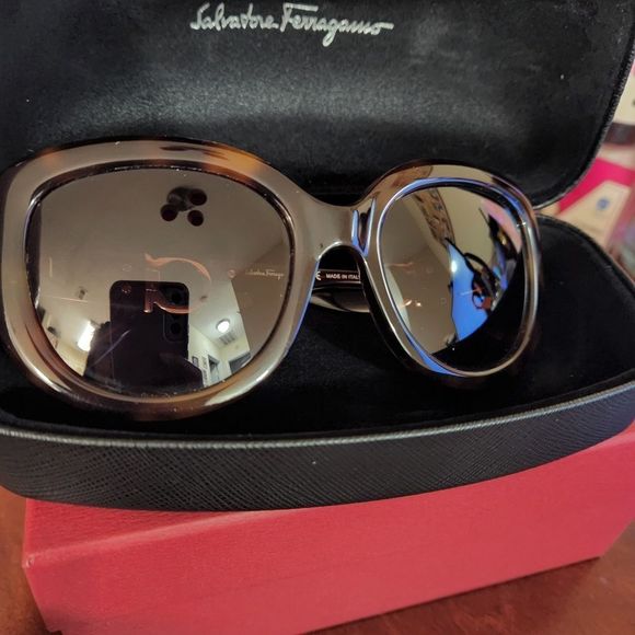53mm Oversized Sunglasses SALVATORE FERRAGAMO main image 8